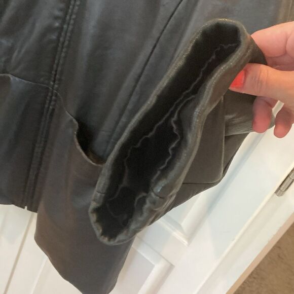 LNR Black Leather Zip Up Thermal Jacket Large - Picture 6 of 12